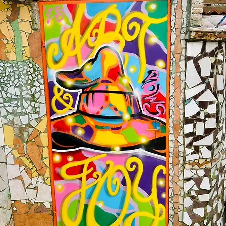 Art & Joy Vandrarhem