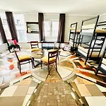 Art&joy Hostel