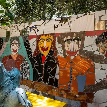 Art & Joy Vandrerhjem Pula