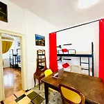 بيت شباب Art & Joy بولا